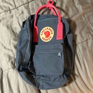 NWOT Fjallraven Kanken backpack